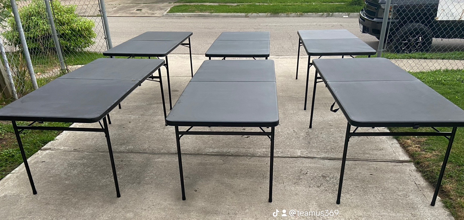 Mainstays 6 ft Bi-Fold Plastic Folding Table Black Mainstays 6 ft Bi-Fold Plastic Folding Table Black